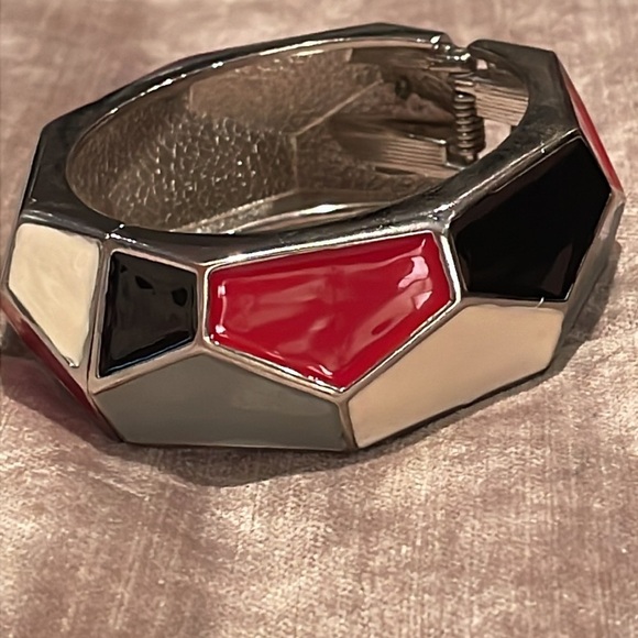 70’s Style Hinged Colorblock Geometric Bangle Bracelet - Picture 1 of 7